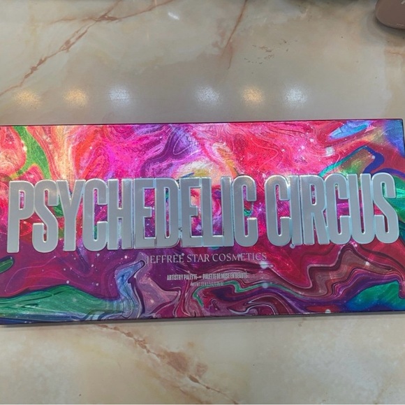 Jeffree Star Cosmetics ~ ‘PSYCHEDELIC CIRCUS’ Eyeshadow Palette ~ RARE & HTF NIB - Picture 12 of 16